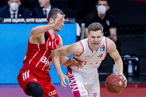 修斯还是姆 修斯还是姆