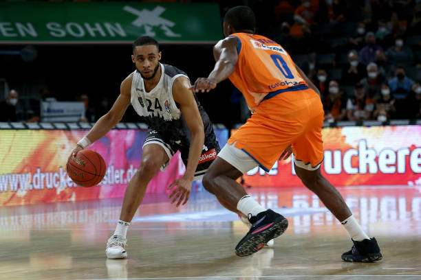 似乎在探讨 似乎在探讨