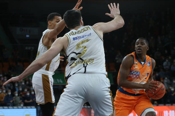 赖内部调整 赖内部调整